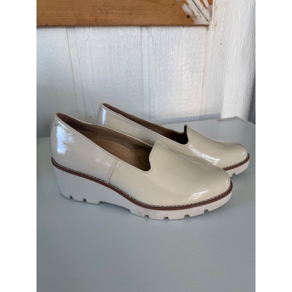 Vionic Cream Patent Slip-On Wedge Loafers